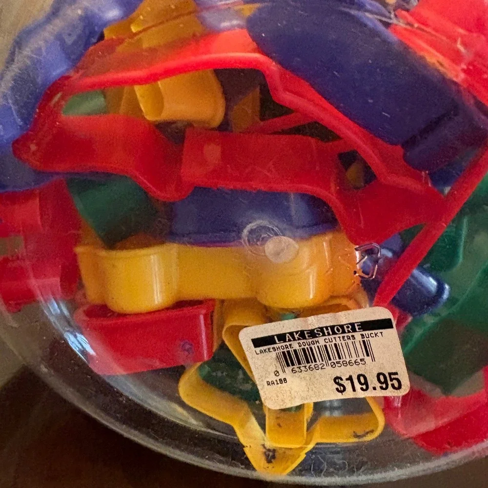 Lakeshore‎ Learning Dough Cutters Bucket 53 pieces Alphabet Numbers Shapes RA188